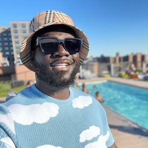 Meet your Posher, Mohamed